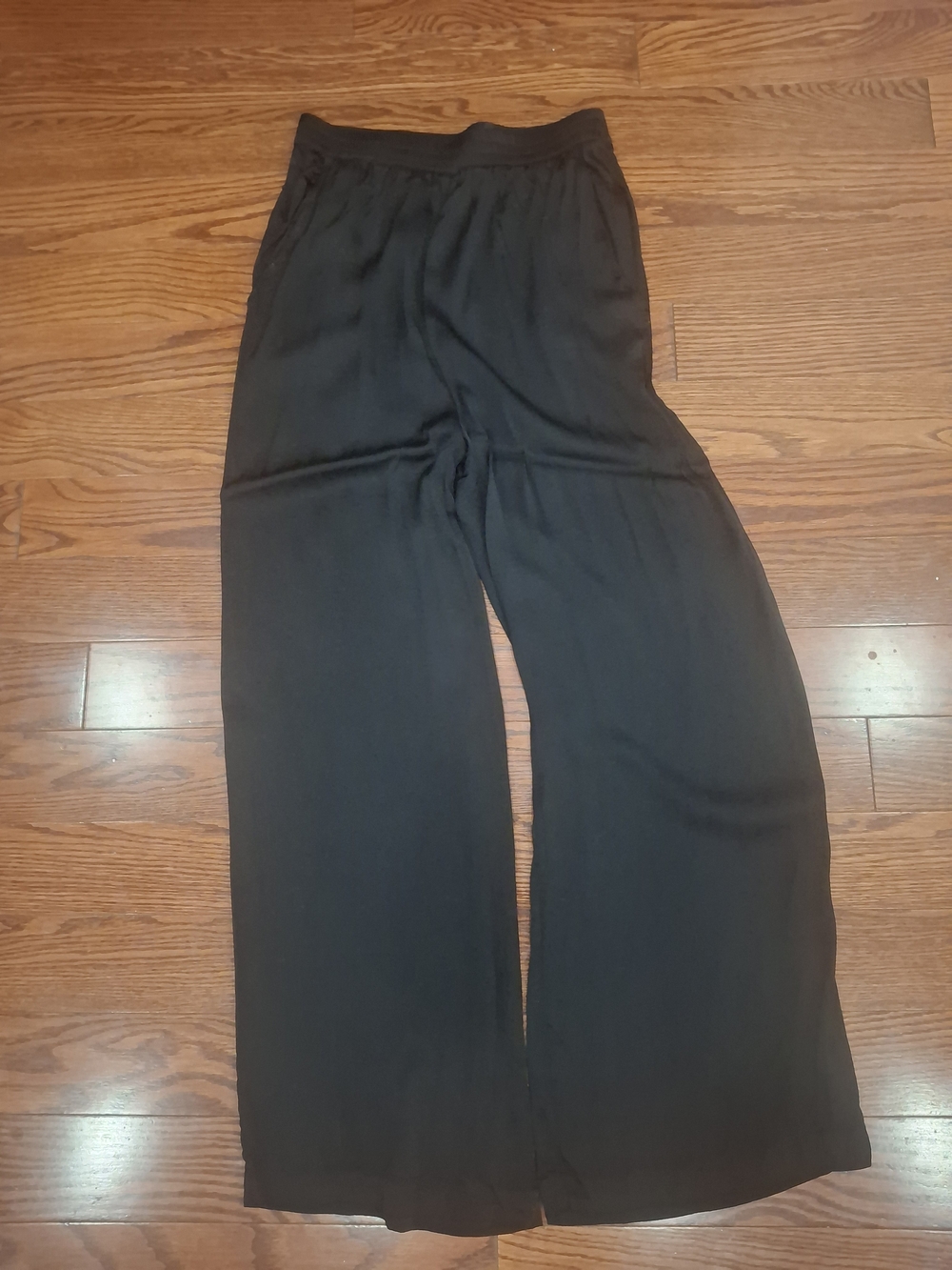 Women's Black Wide-Leg Satin Pull-On Pants